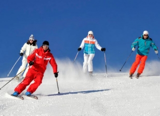  Off-piste skiing outing